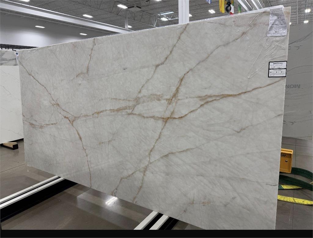 Novel Lustral Crystal 